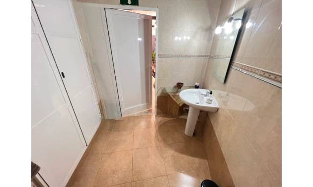 Sale - Commercial - Guardamar del Segura