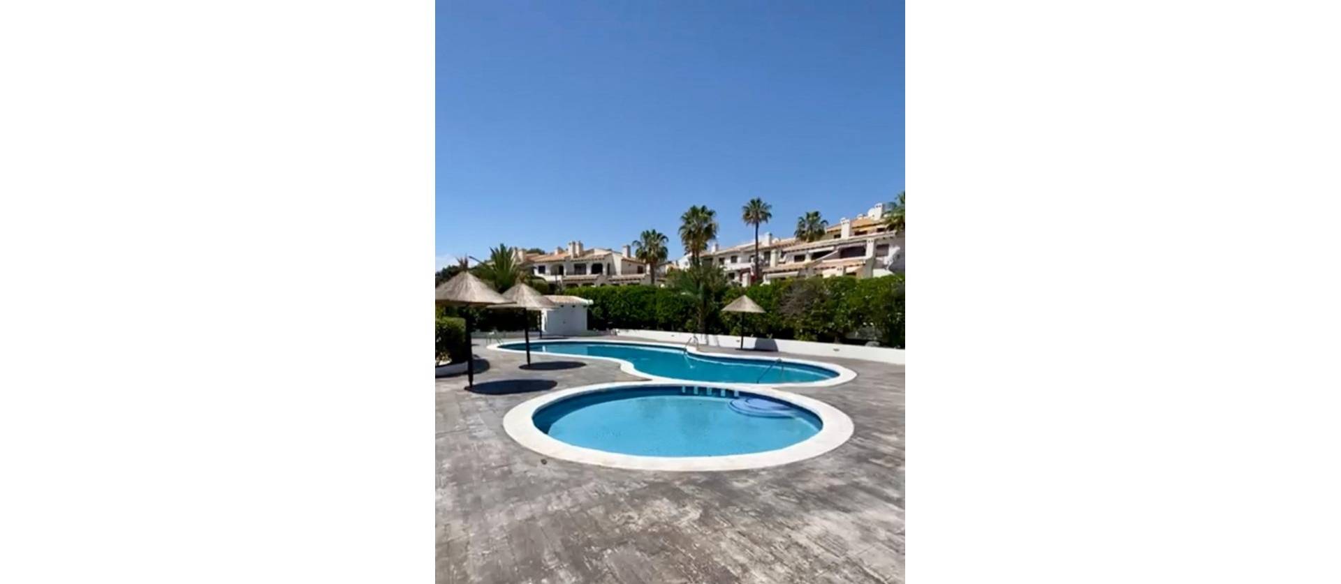 Sale - Bungalow - Orihuela Costa - Cabo Roig