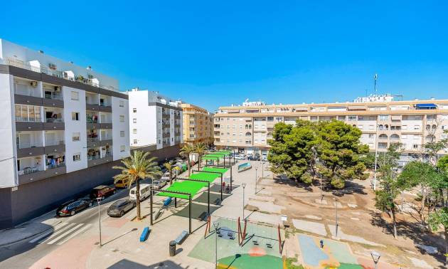 Sale - Apartment - Torrevieja - Playa de los locos