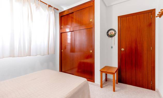 Sale - Apartment - Torrevieja - Playa de los locos