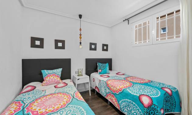 Revente - Apartment - Punta Prima