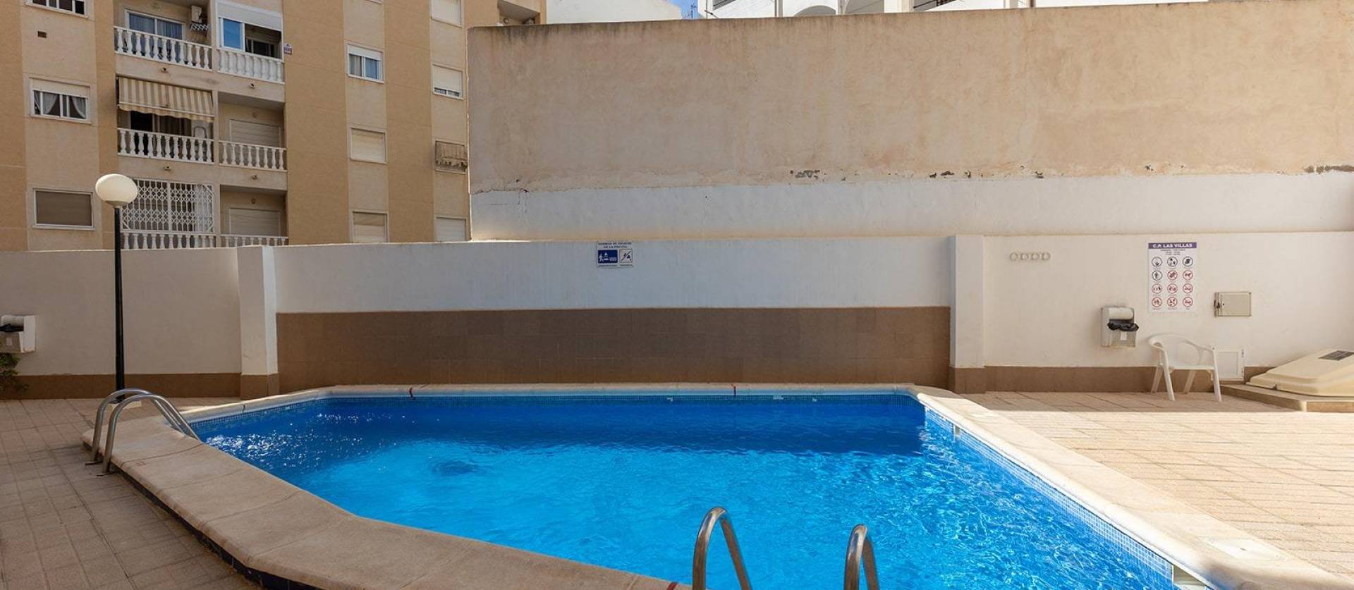 Sale - Apartment - Torrevieja - Centro