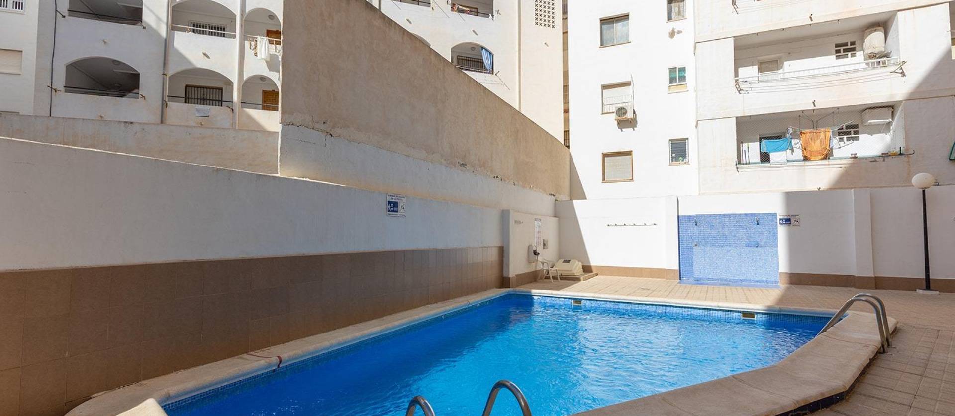 Sale - Apartment - Torrevieja - Centro