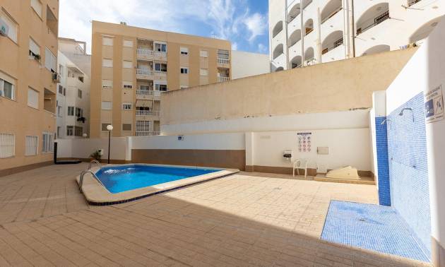 Sale - Apartment - Torrevieja - Centro