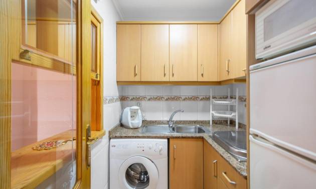 Sale - Apartment - Torrevieja - Playa de los locos