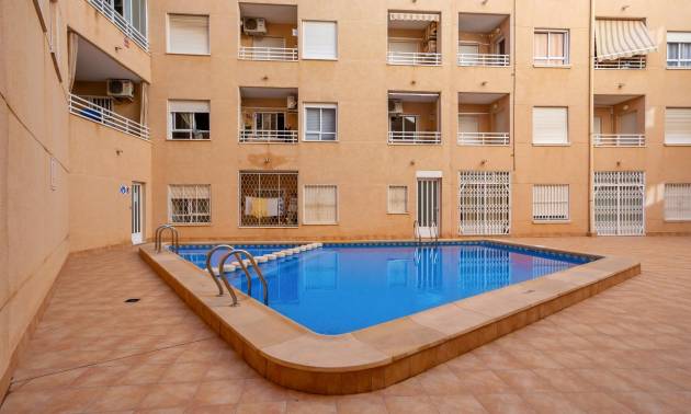 Sale - Apartment - Torrevieja - Playa de los locos