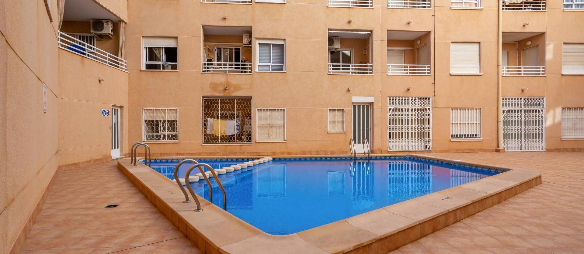Sale - Apartment - Torrevieja - Playa de los locos