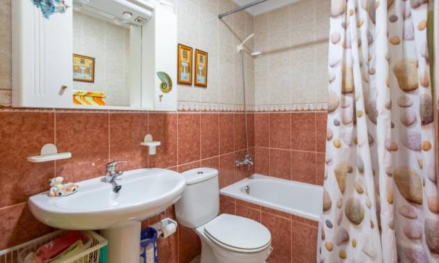 Sale - Apartment - Torrevieja - Playa de los locos