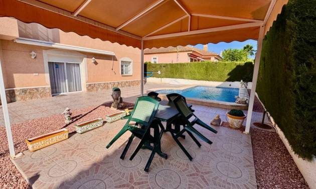 Sale - Villa - Benferri