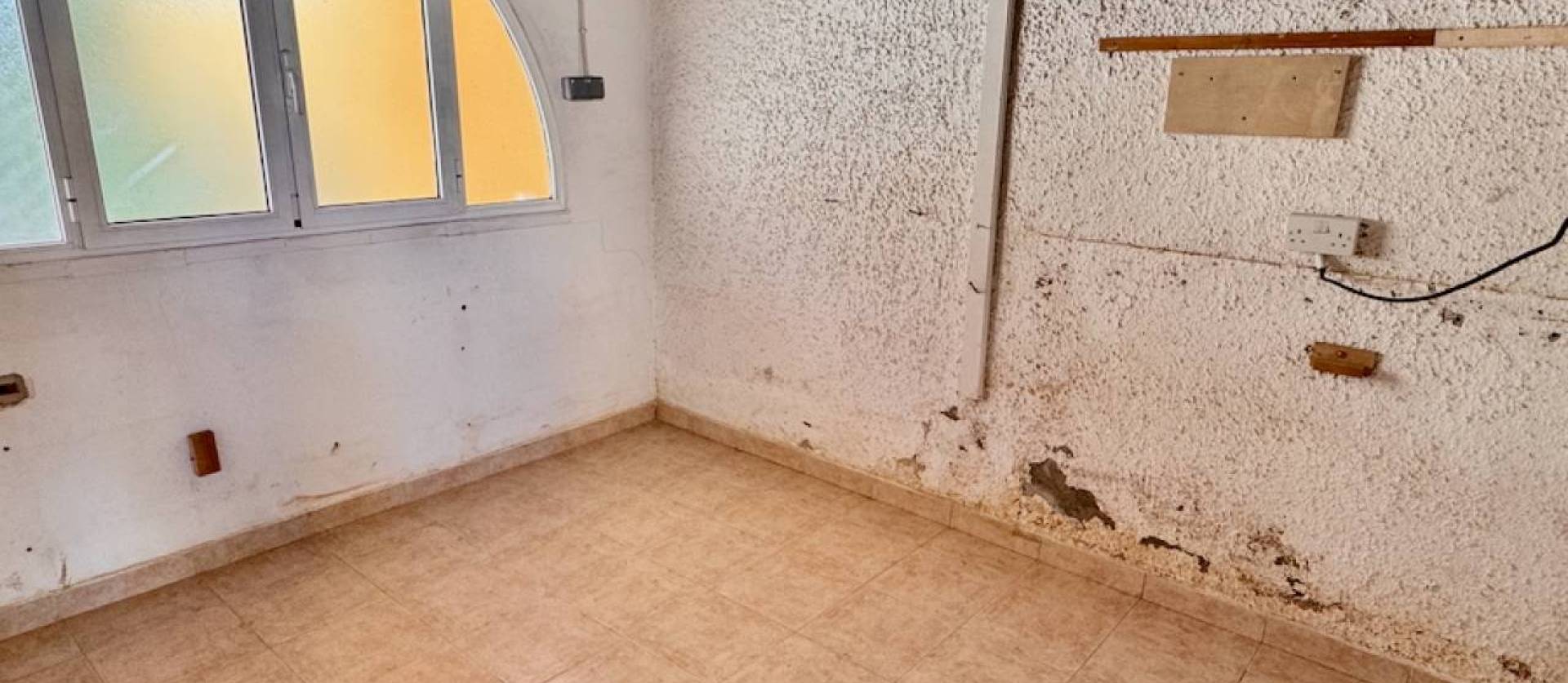 Sale - Villa - Benferri