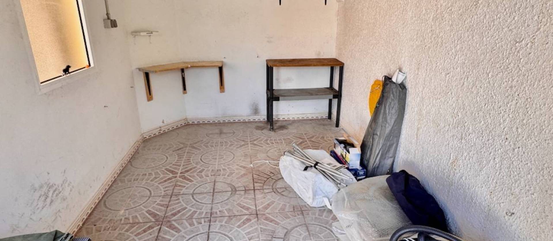 Sale - Villa - Benferri