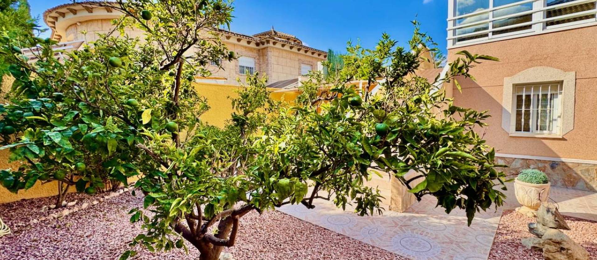 Sale - Villa - Benferri