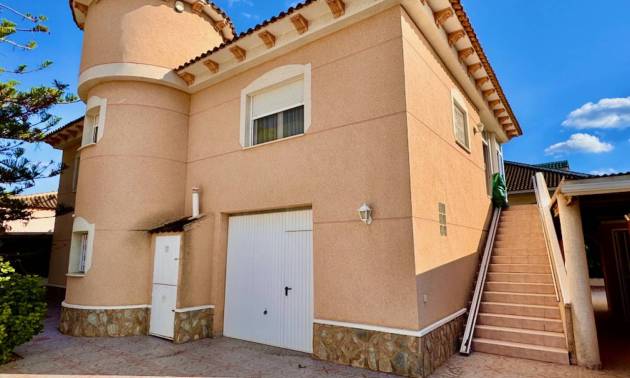 Sale - Villa - Benferri