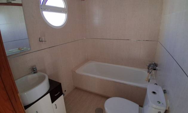 Revente - Villa - Orihuela