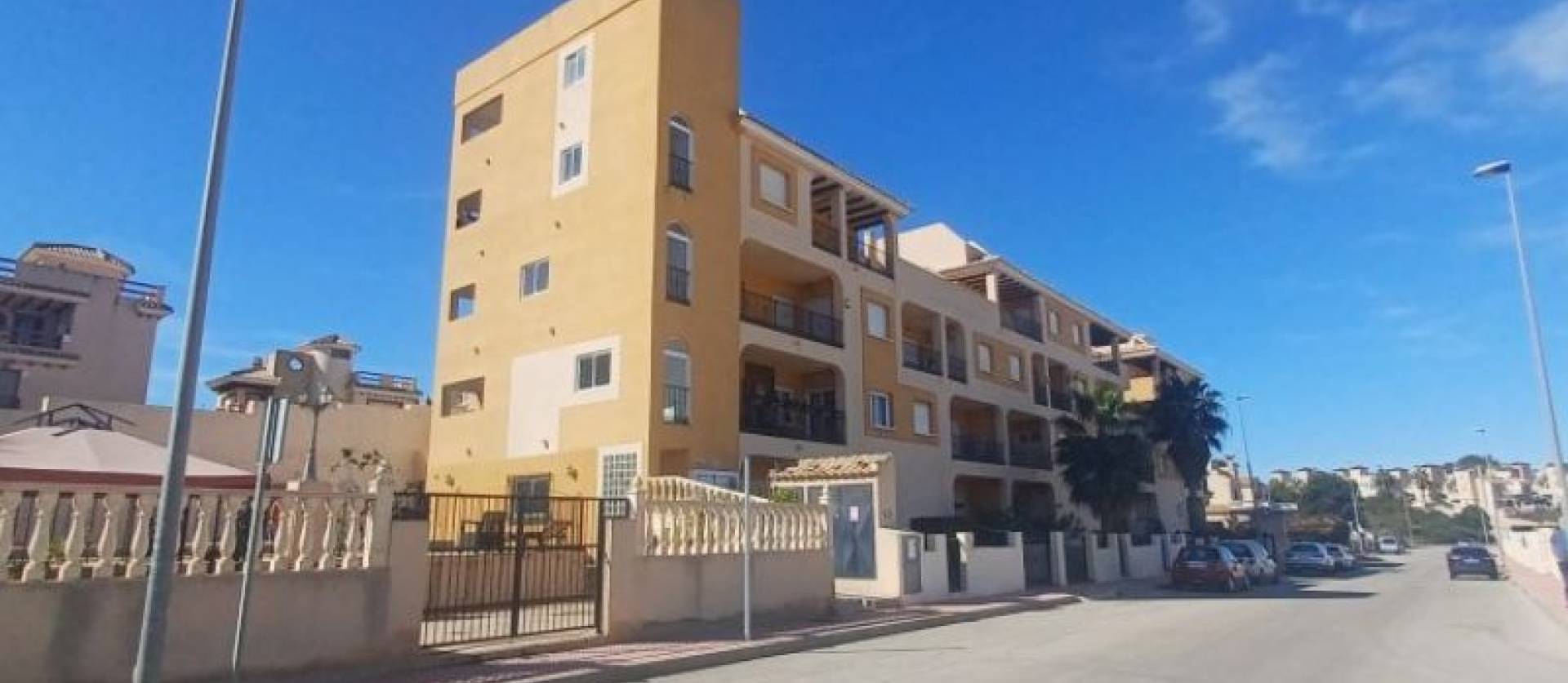Bestaande woningen - Appartment - Orihuela Costa