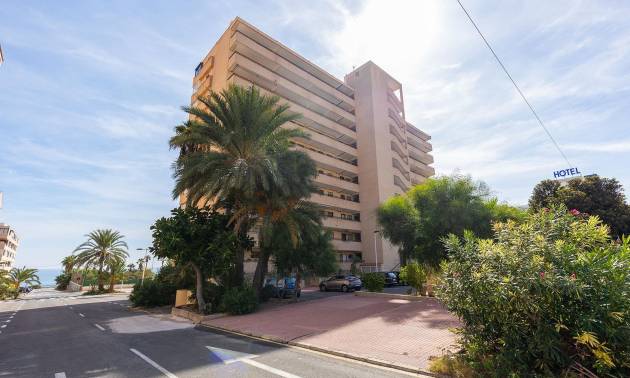 Sale - Apartment - Torrevieja - La Mata