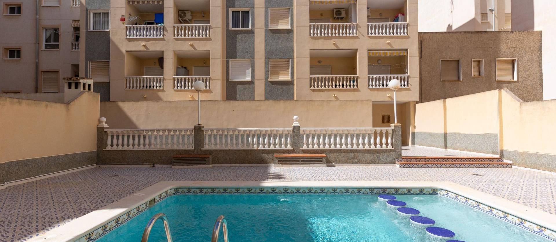 Sale - Ground Floor - Torrevieja - Estacion de autobuses