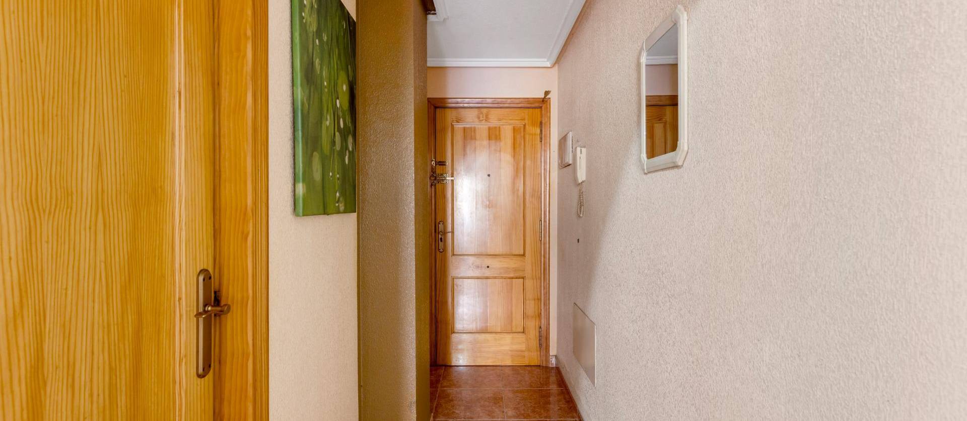 Sale - Ground Floor - Torrevieja - Estacion de autobuses