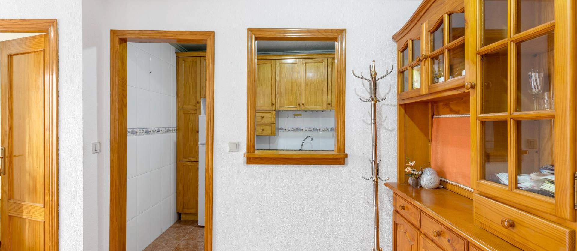 Sale - Ground Floor - Torrevieja - Estacion de autobuses