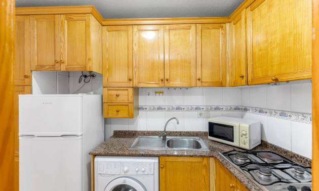 Sale - Ground Floor - Torrevieja - Estacion de autobuses