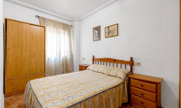 Sale - Ground Floor - Torrevieja - Estacion de autobuses