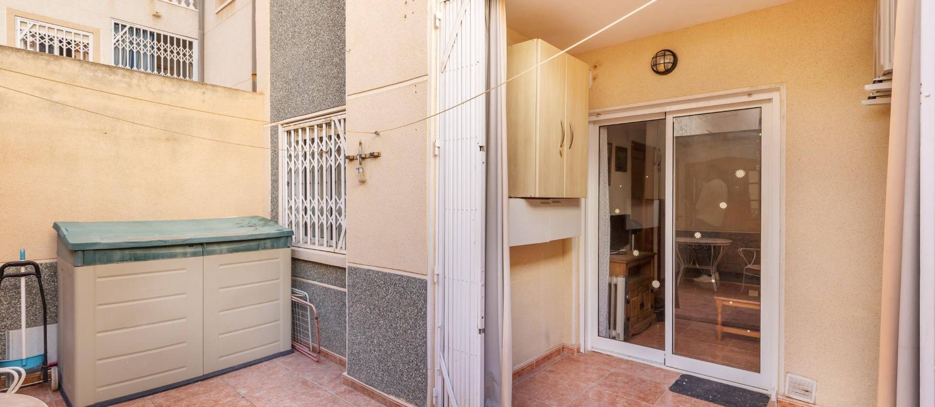 Sale - Ground Floor - Torrevieja - Estacion de autobuses