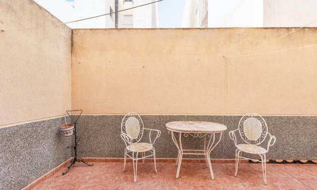 Sale - Ground Floor - Torrevieja - Estacion de autobuses