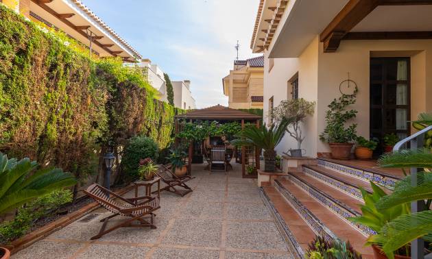 Sale - Villa - Torrevieja - La veleta