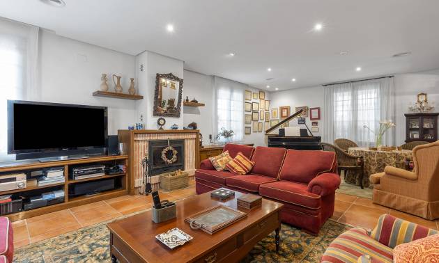 Sale - Villa - Torrevieja - La veleta