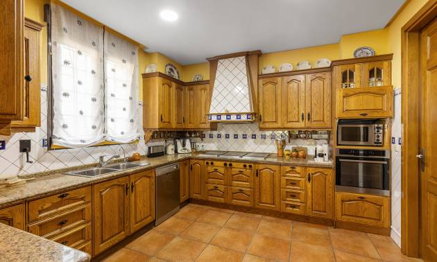 Sale - Villa - Torrevieja - La veleta