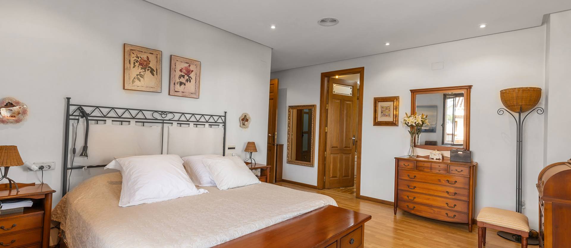 Sale - Villa - Torrevieja - La veleta