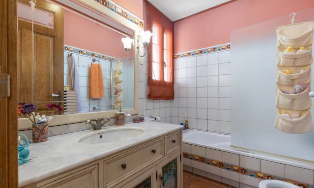 Sale - Villa - Torrevieja - La veleta