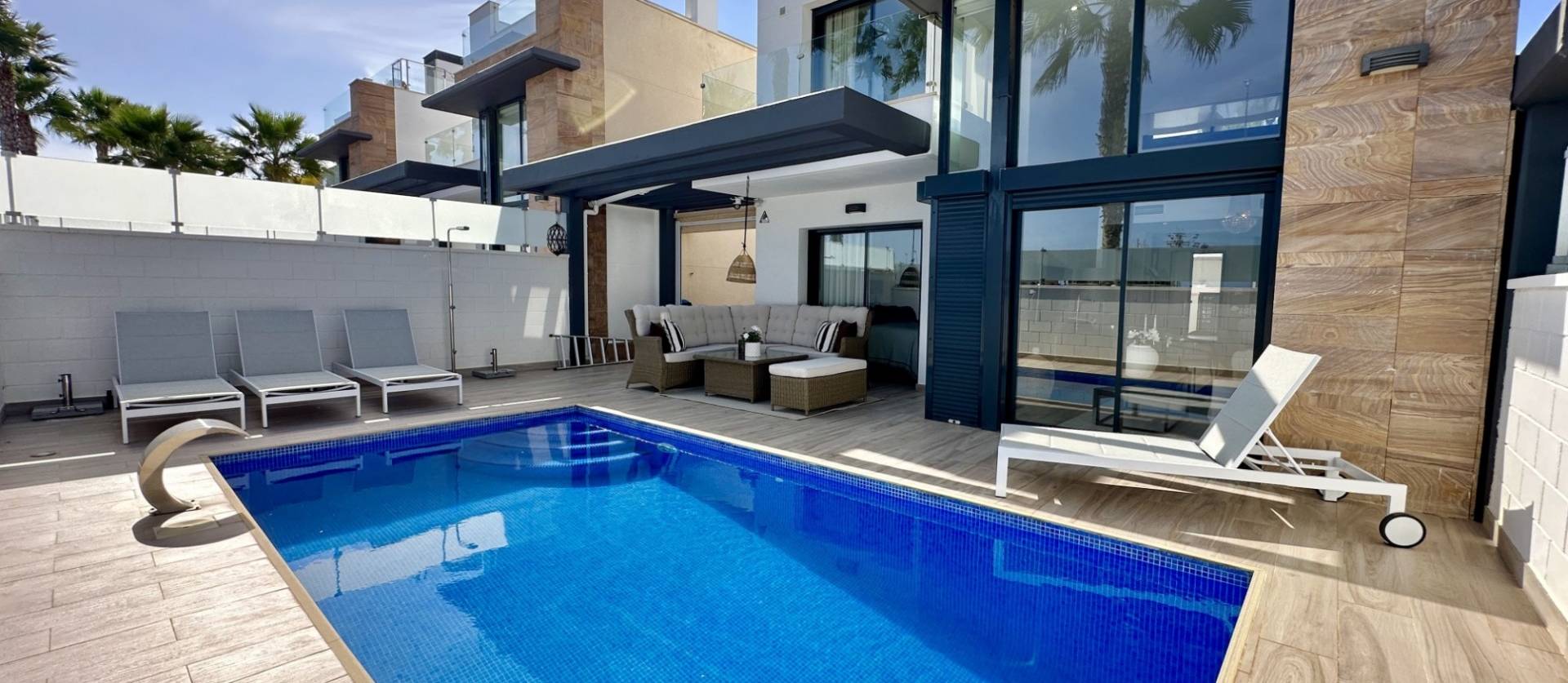 Sale - Villa - Orihuela Costa - Lomas de Cabo Roig