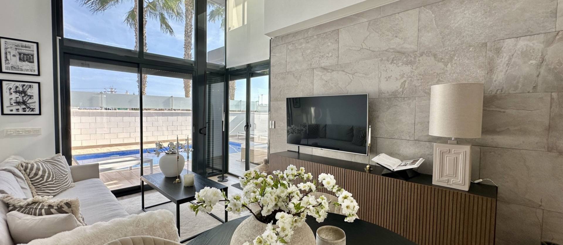 Sale - Villa - Orihuela Costa - Lomas de Cabo Roig