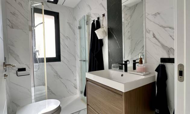 Sale - Villa - Orihuela Costa - Lomas de Cabo Roig