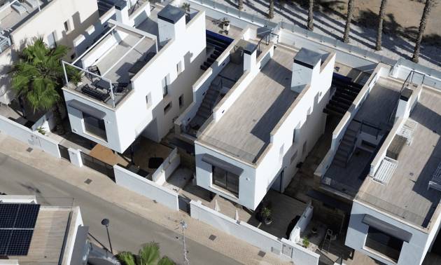 Sale - Villa - Orihuela Costa - Lomas de Cabo Roig