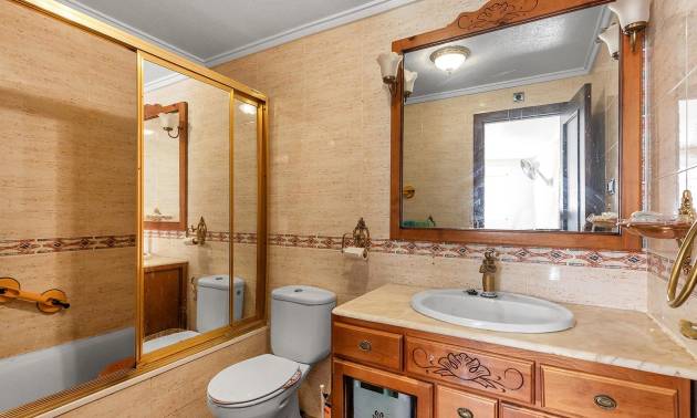 Sale - Apartment - Torrevieja - Estacion de autobuses