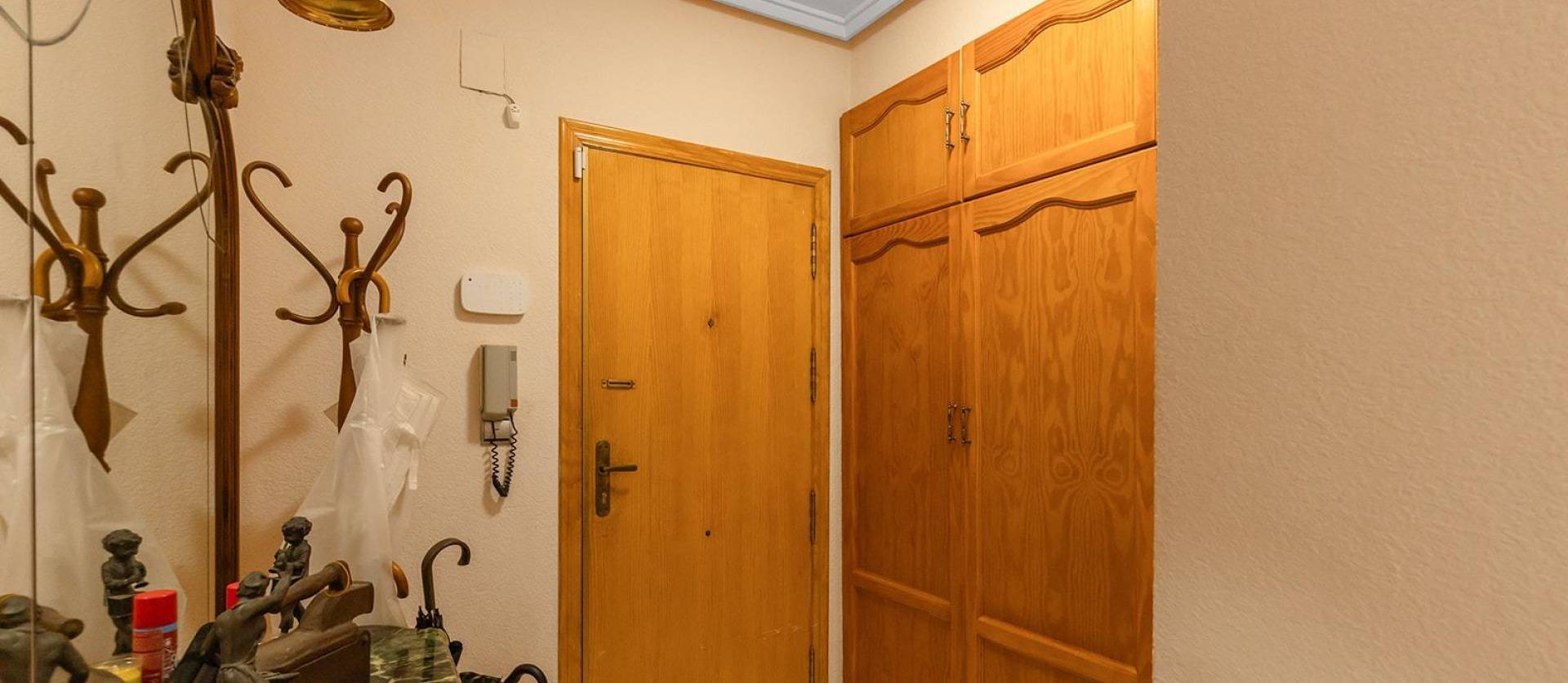 Sale - Apartment - Torrevieja - Estacion de autobuses