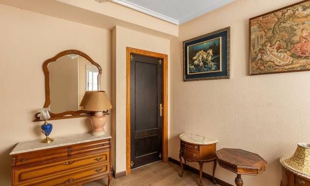 Sale - Apartment - Torrevieja - Estacion de autobuses