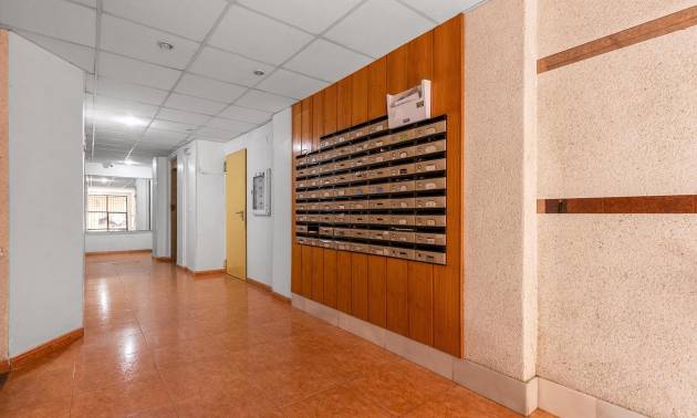 Sale - Apartment - Torrevieja - Estacion de autobuses