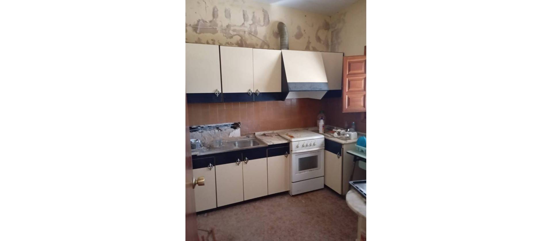 Sale - Country House - Yecla