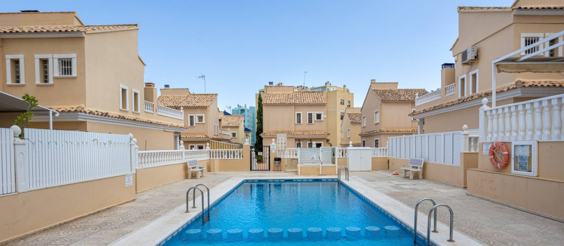 Venta - Villa - Guardamar del Segura