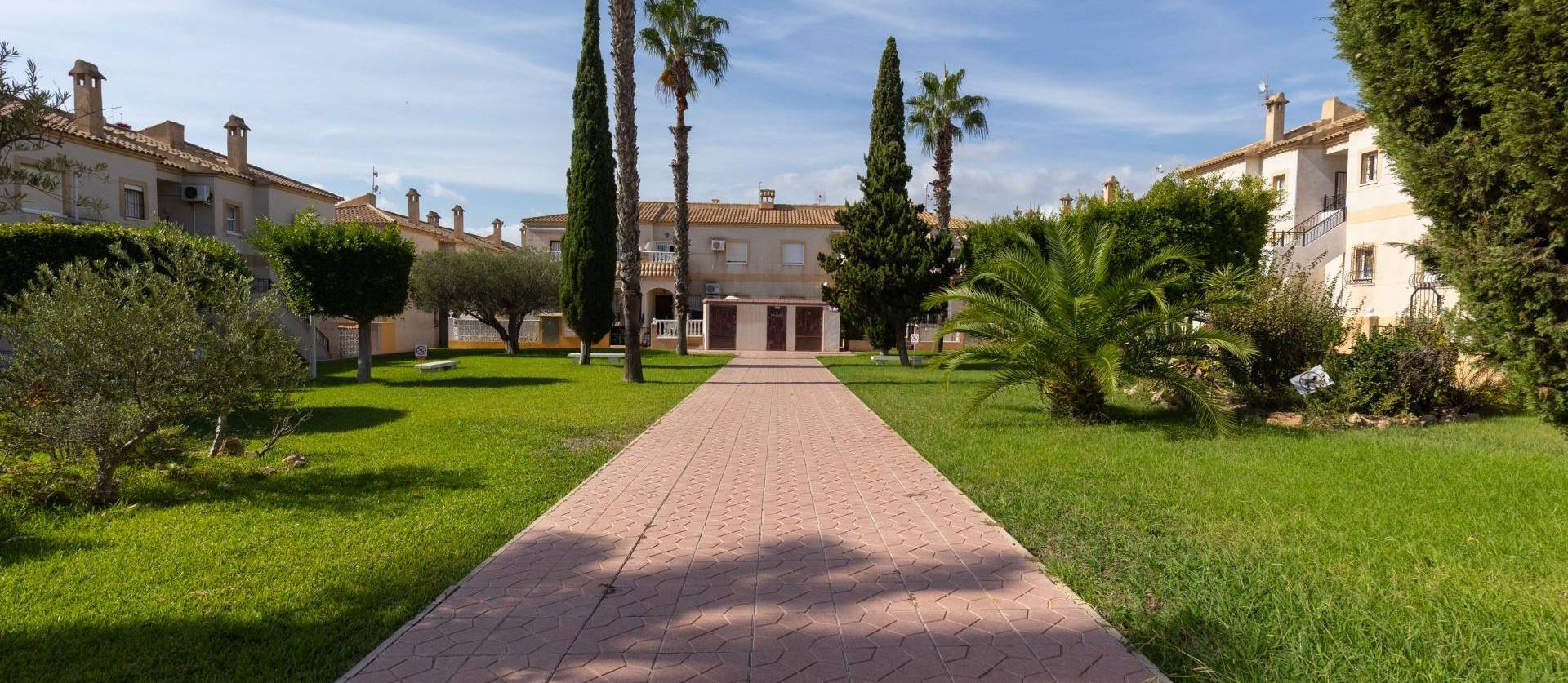 Long time Rental - Bungalow - Torrevieja - Zona los Frutales