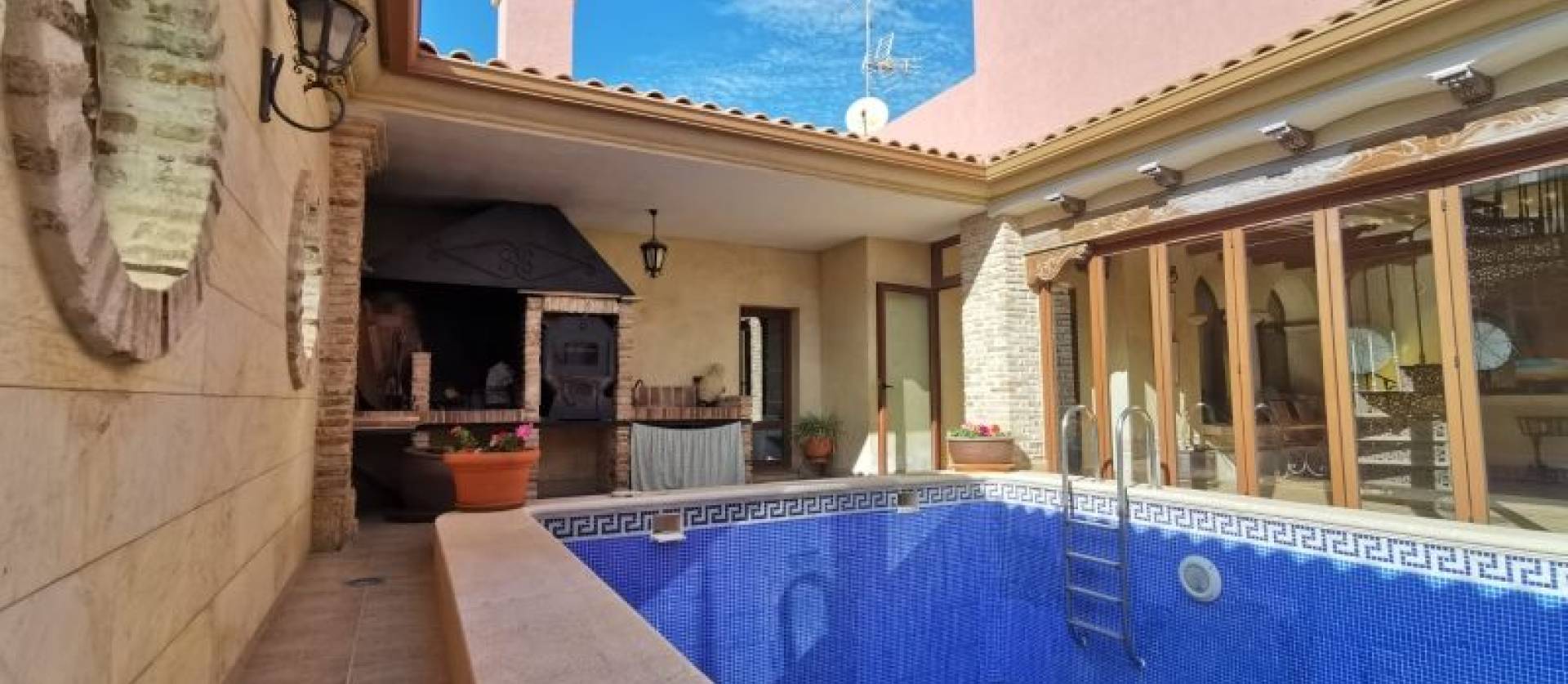 Sale - Villa - Orihuela
