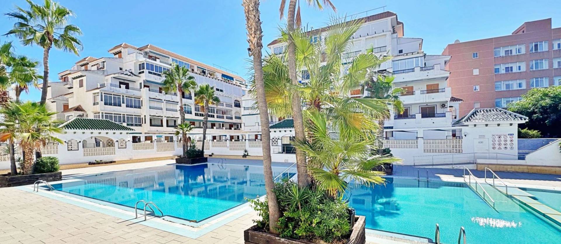 Sale - Apartment - Torrevieja - La Mata