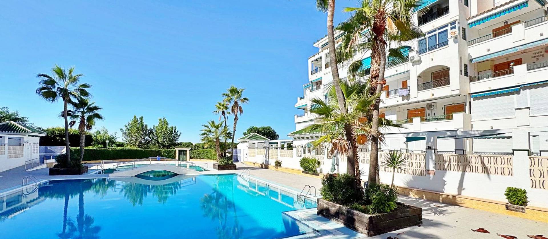 Sale - Apartment - Torrevieja - La Mata