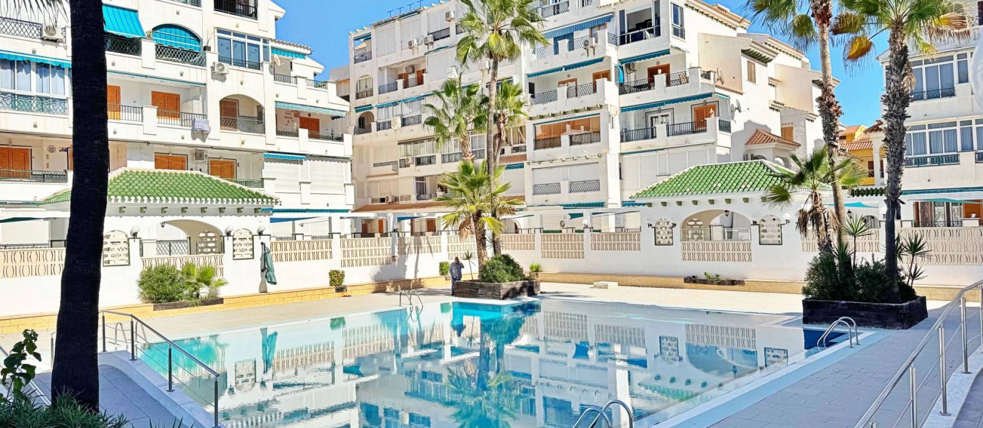 Sale - Apartment - Torrevieja - La Mata