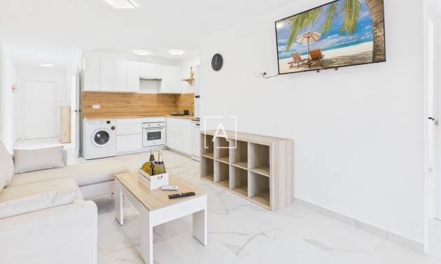 Sale - 1. Apartment / flat - Torrevieja Centro