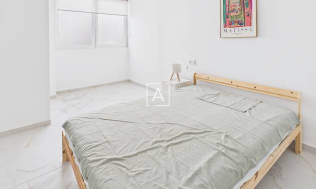 Sale - 1. Apartment / flat - Torrevieja Centro