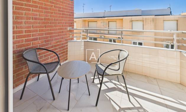 Sale - 1. Apartment / flat - Torrevieja Centro